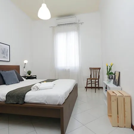 Central San Lorenzo Apartment *